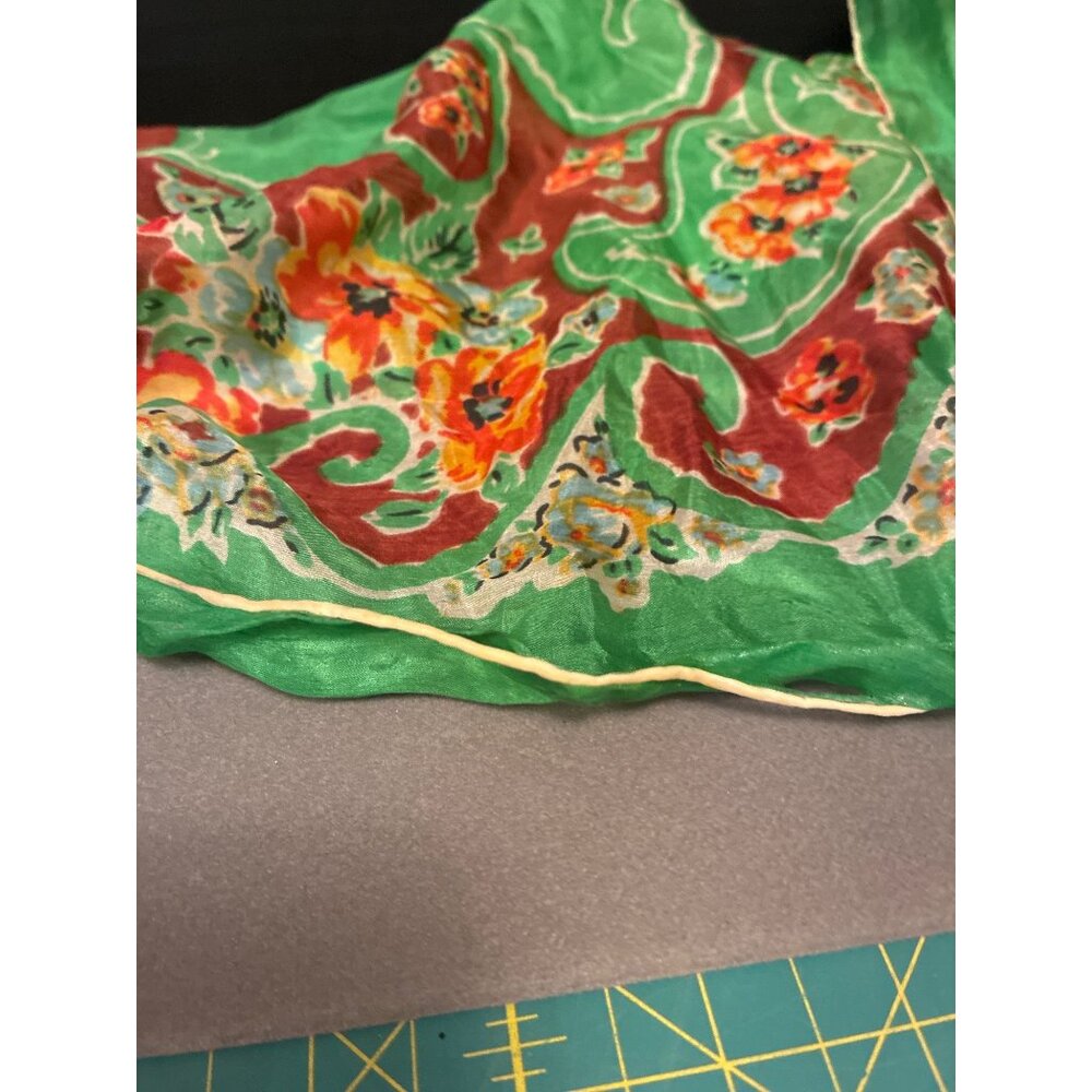 VTG silk scarf Asian Art Museum San Francisco floral pattern READ - Picture 10 of 11